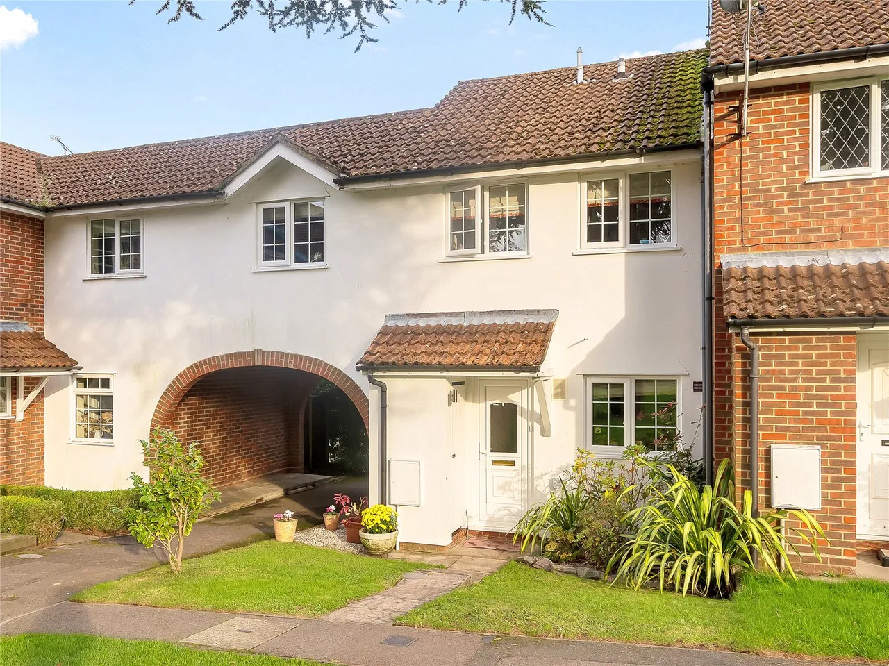 3 bed house for sale — Ivy Drive, Lightwater, Surrey, GU18 5YY