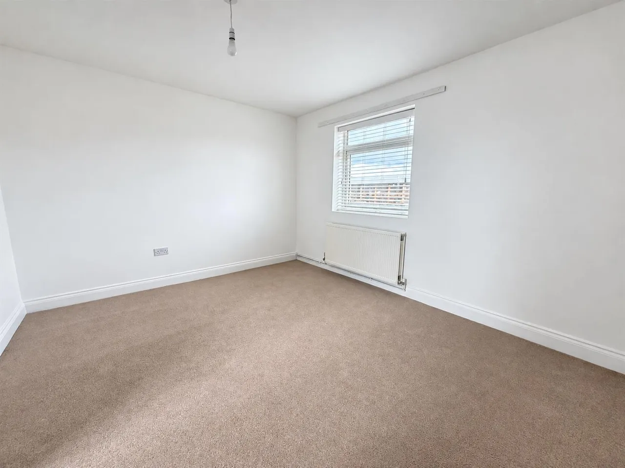 Camber Drive, Pevensey Bay, Pevensey, BN24 6RN, photo 9