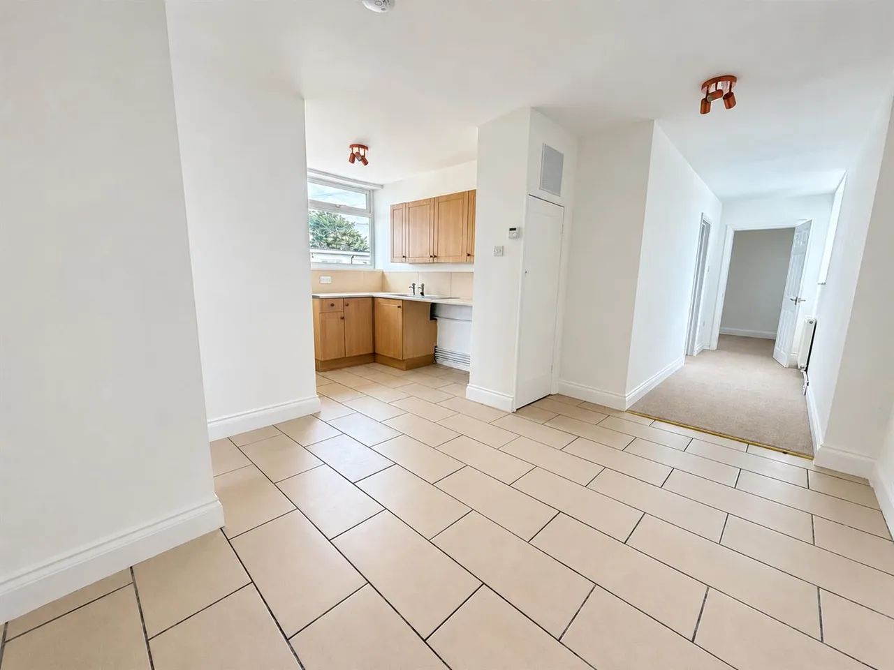 Camber Drive, Pevensey Bay, Pevensey, BN24 6RN, photo 2