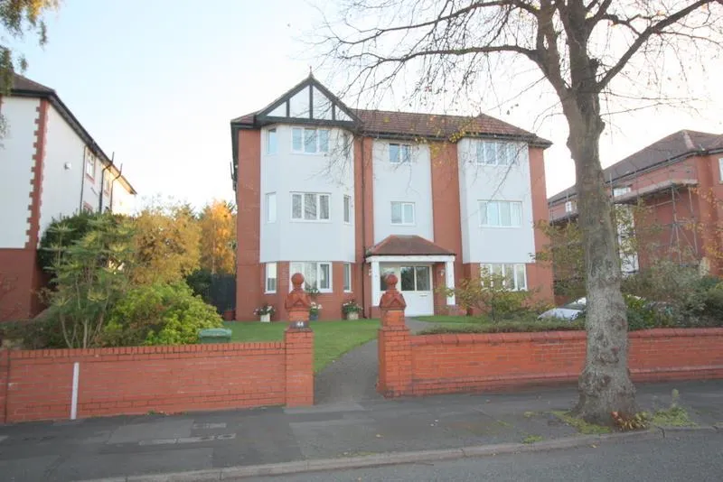 3 bed house to rent, Dowhills Road, Blundellsands, L23