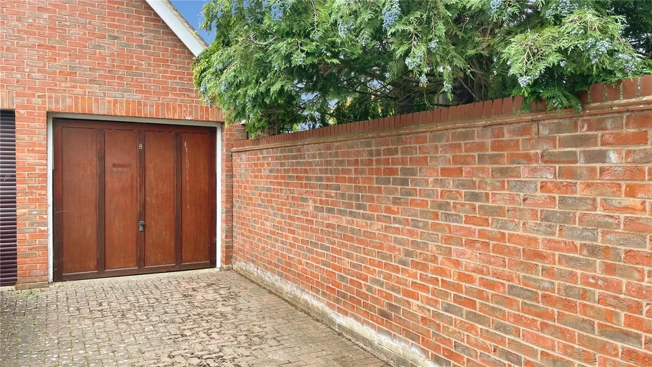 Clopton Close, Stratford-upon-Avon, CV37, photo 12