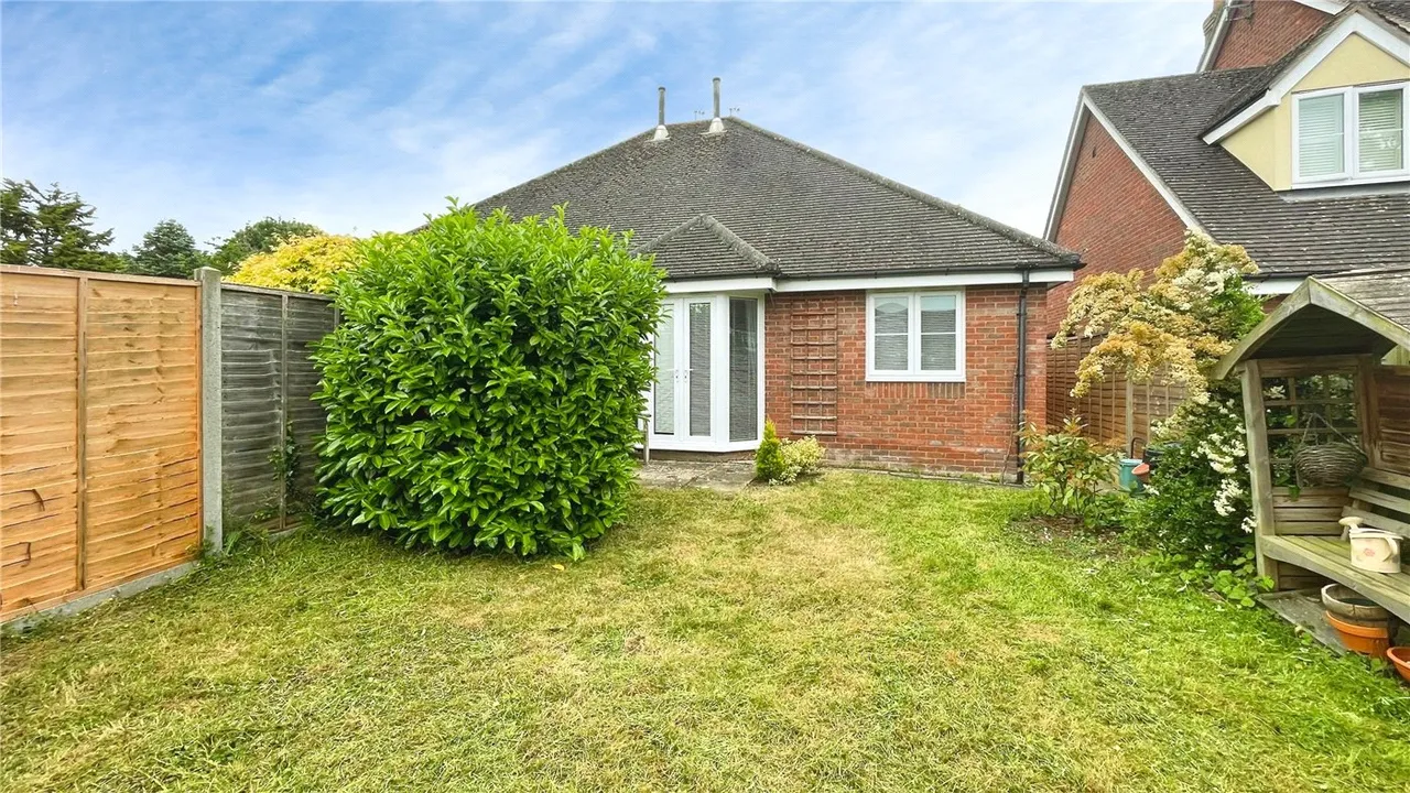 Clopton Close, Stratford-upon-Avon, CV37, photo 11