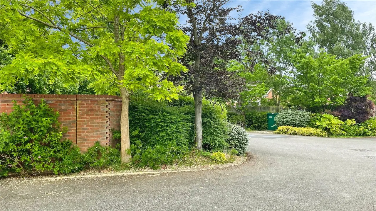 Clopton Close, Stratford-upon-Avon, CV37, photo 7