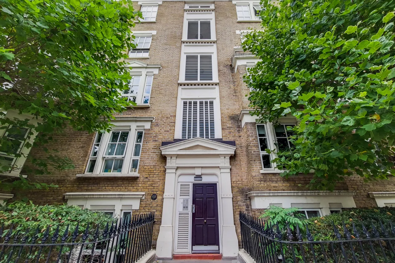 2 bed flat to rent, London, E2