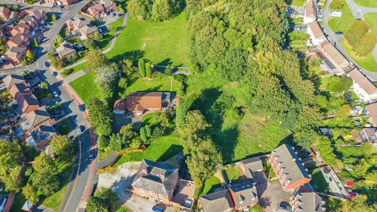 Watling Street, Wilnecote, B77, photo 37
