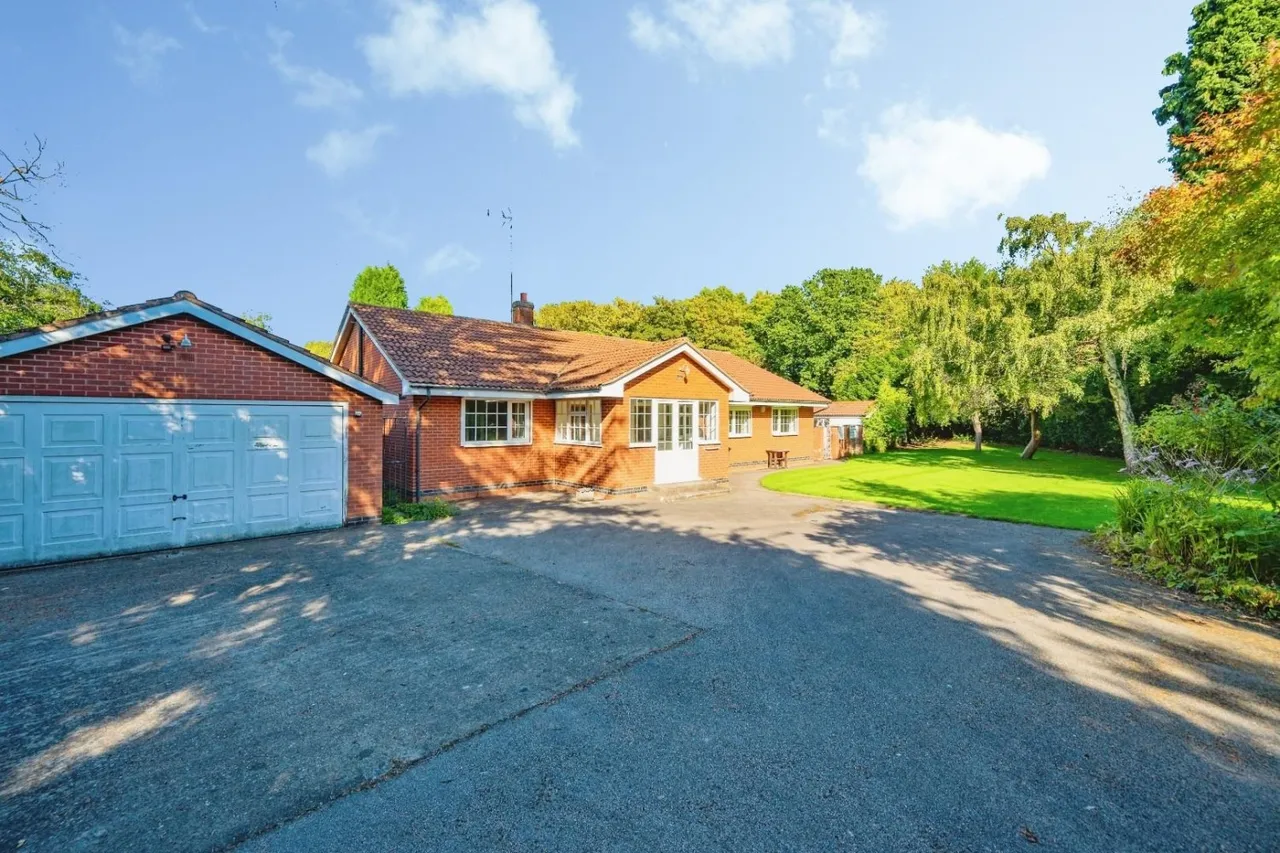 Watling Street, Wilnecote, B77, photo 2