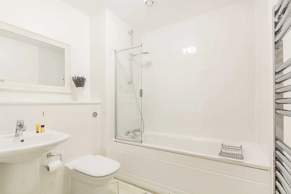 Skerne Road, KT2, photo 8