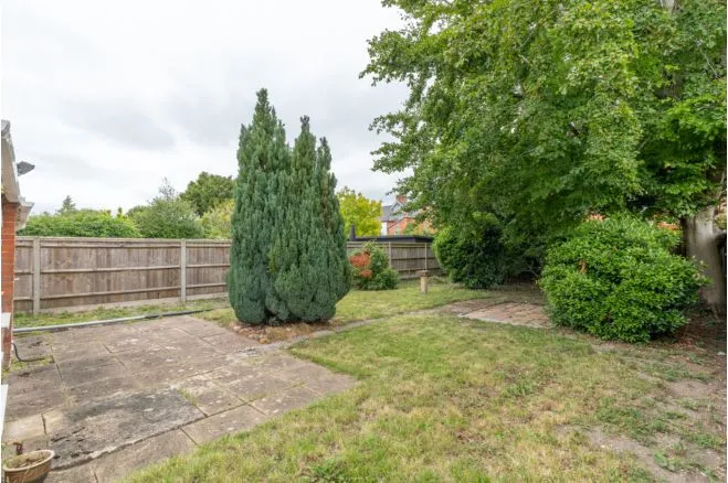 Craven Road, Newbury, RG14, photo 17