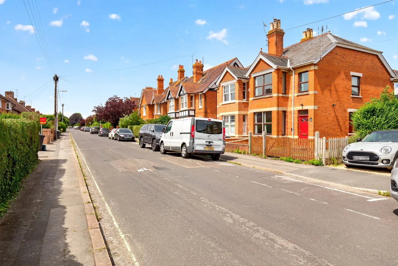 Craven Road, Newbury, RG14, photo 22