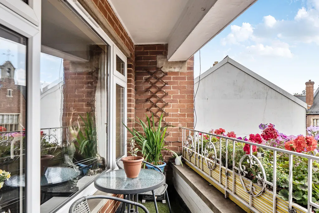 Francis Close, Exeter, photo 20