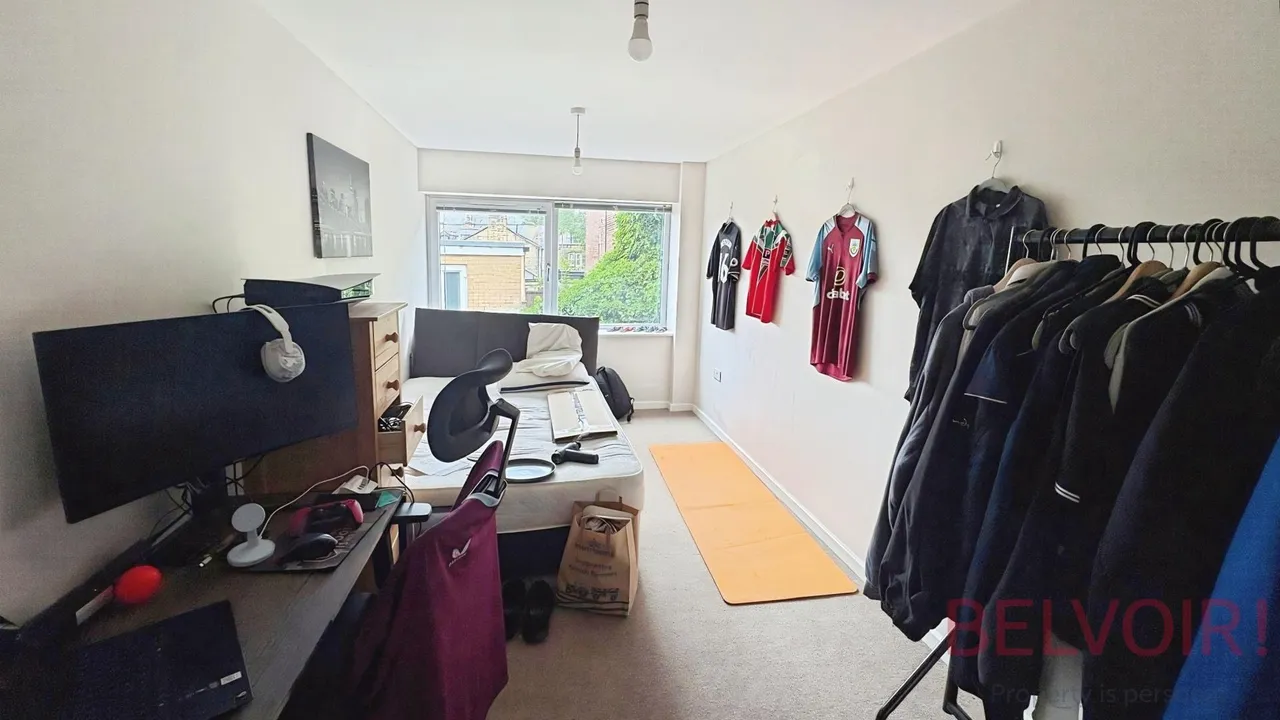 Queen Street, Morley, LS27, photo 4
