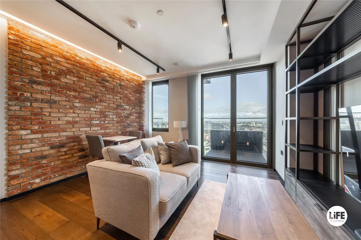 flat to rent — Hewett Street, Shoreditch