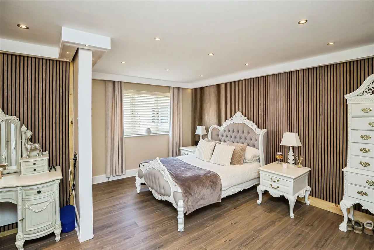 Tan Y Graig, Cefn Mawr, LL14, photo 23