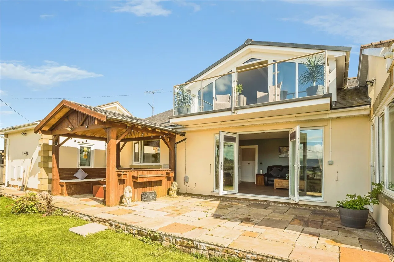 Tan Y Graig, Cefn Mawr, LL14, photo 40