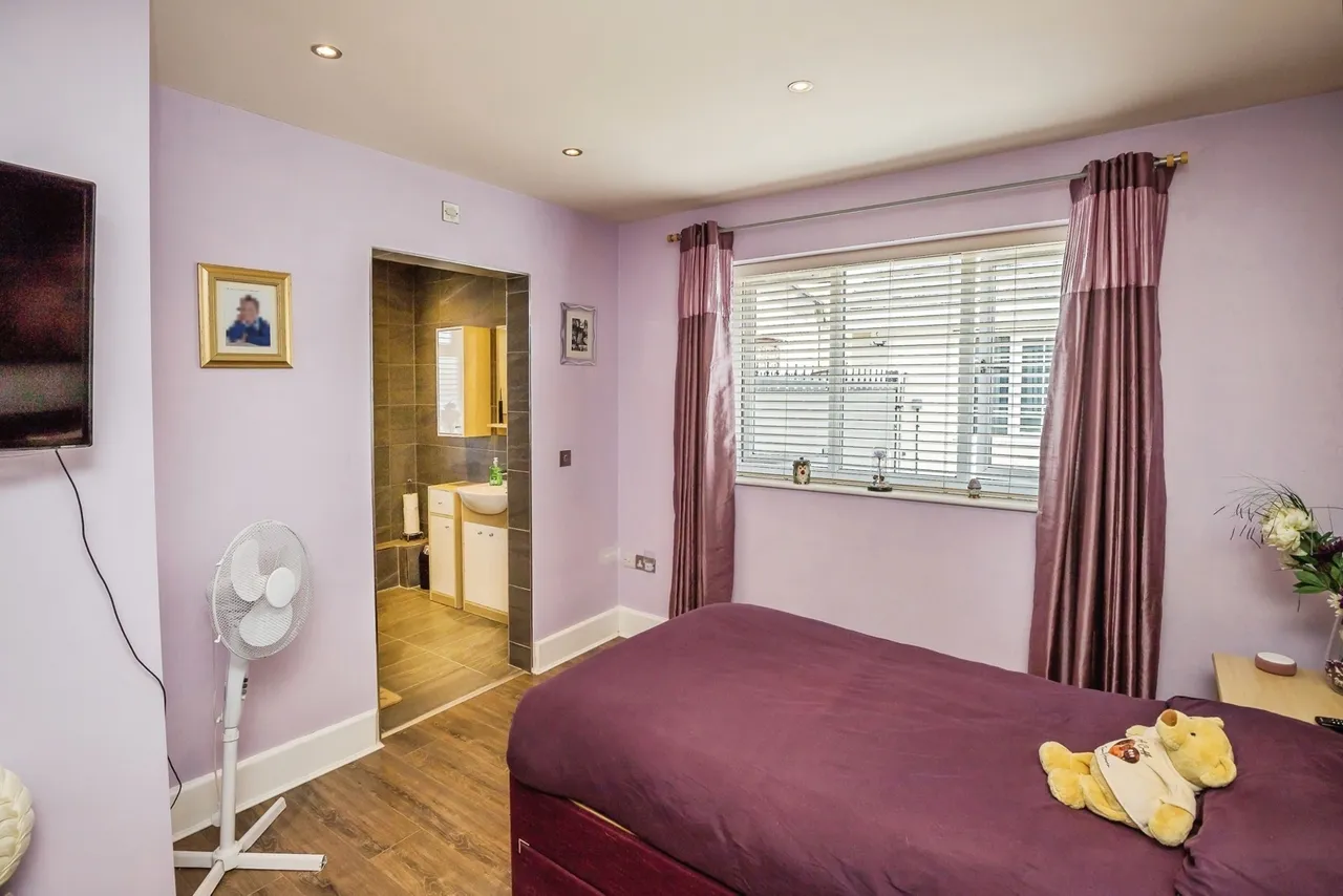 Tan Y Graig, Cefn Mawr, LL14, photo 19