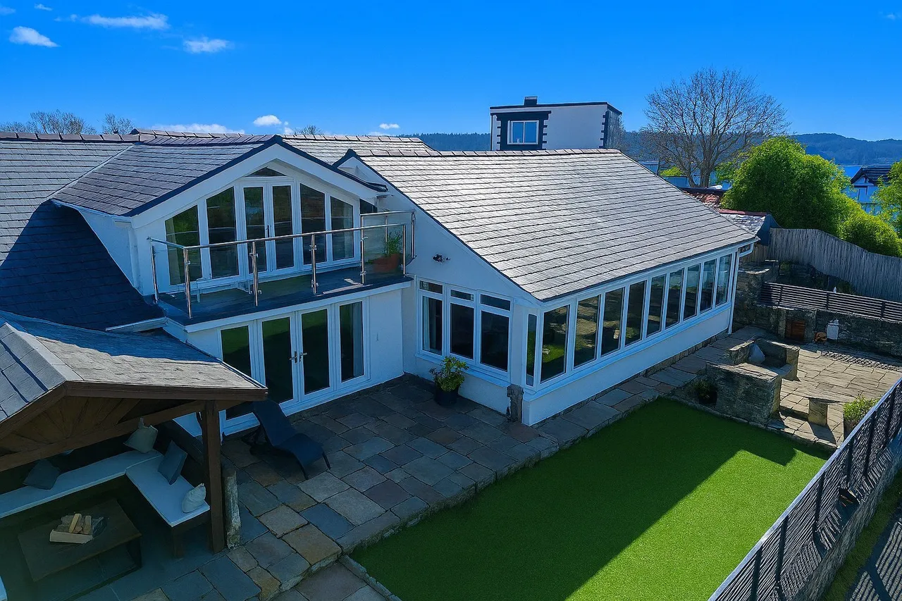 Tan Y Graig, Cefn Mawr, LL14, photo 4