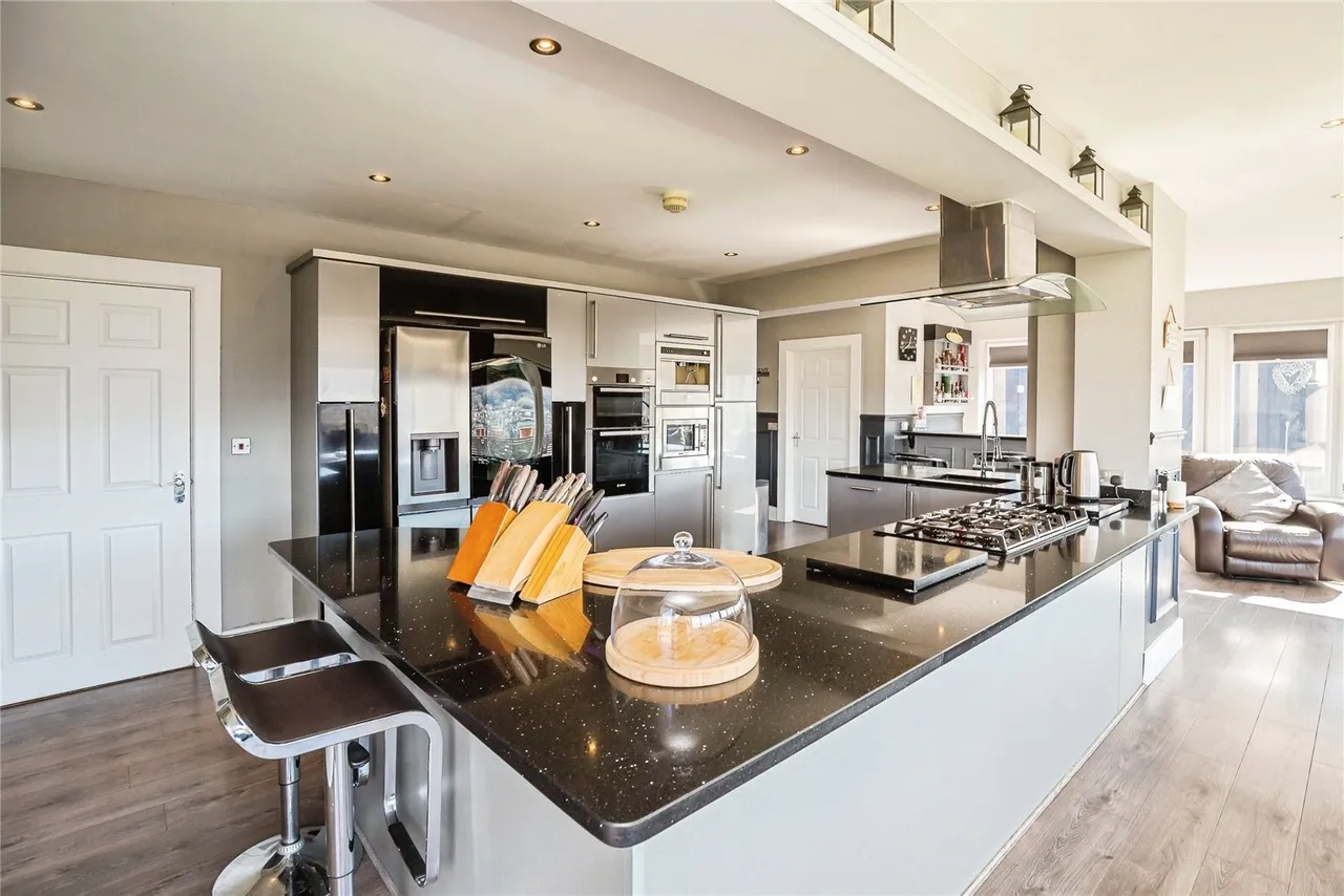 Tan Y Graig, Cefn Mawr, LL14, photo 11