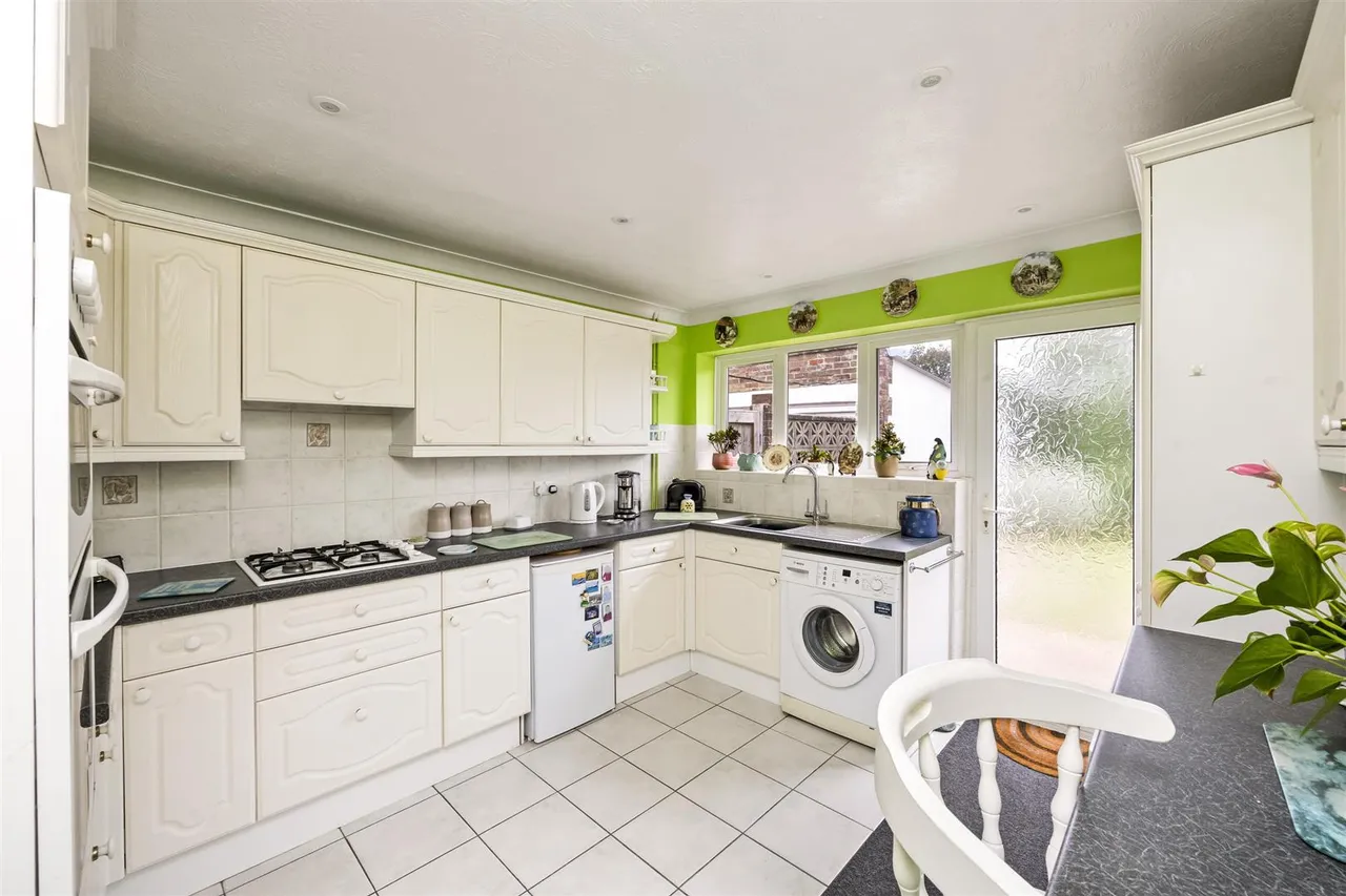 Quarry Lane, Seaford, BN25, photo 7