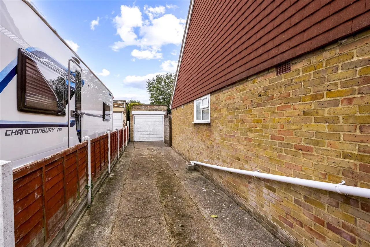 Quarry Lane, Seaford, BN25, photo 12