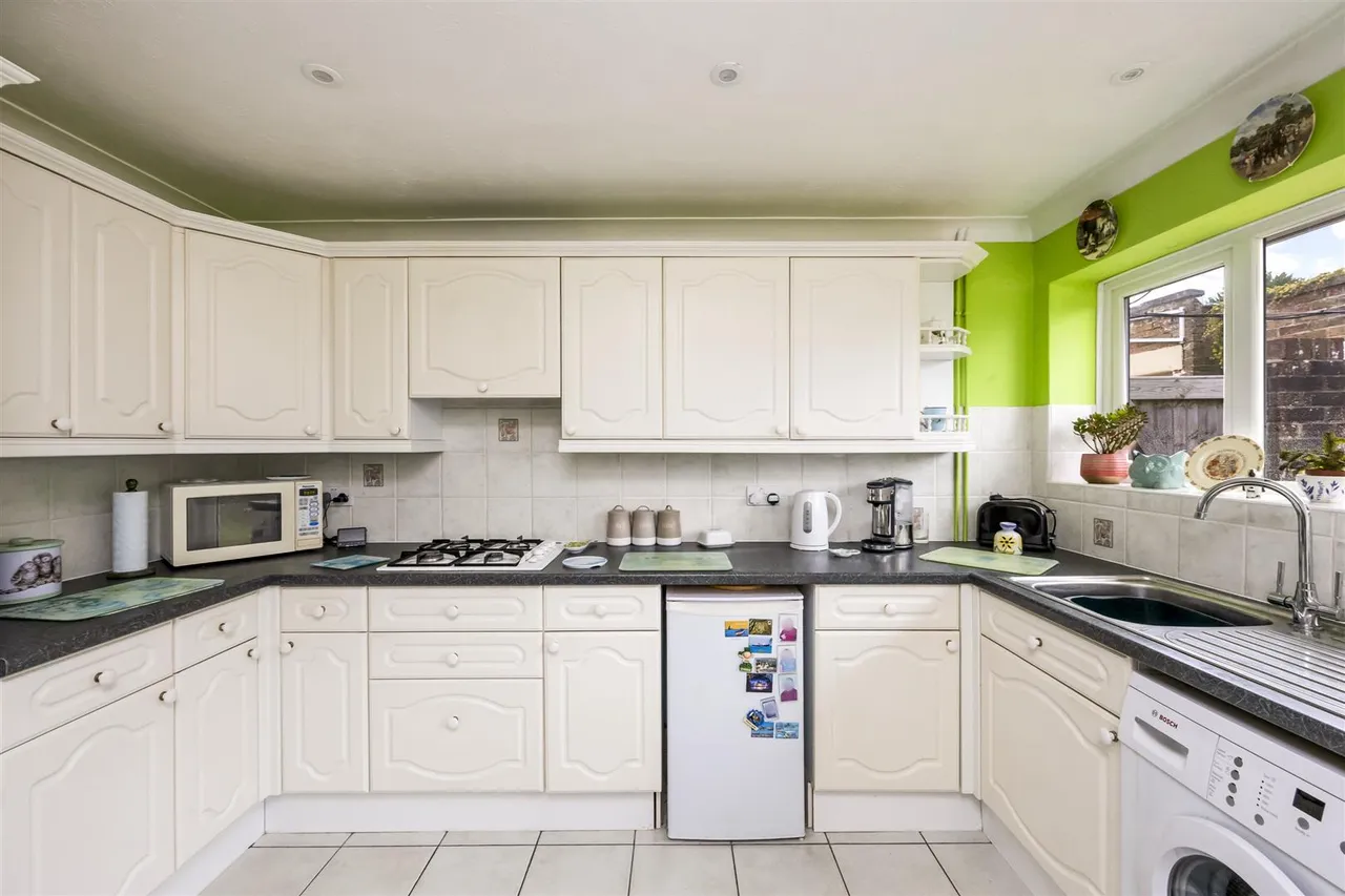 Quarry Lane, Seaford, BN25, photo 6
