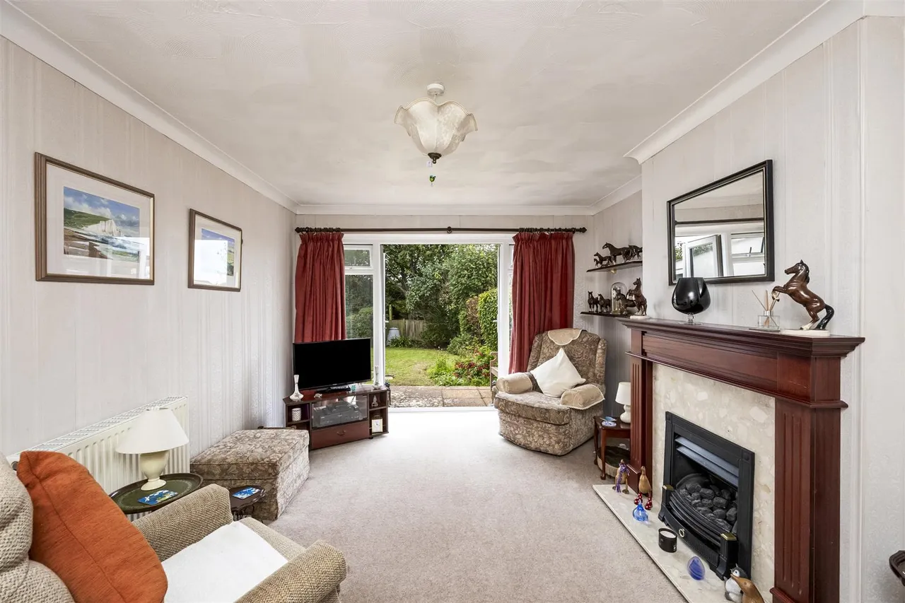 Quarry Lane, Seaford, BN25, photo 2