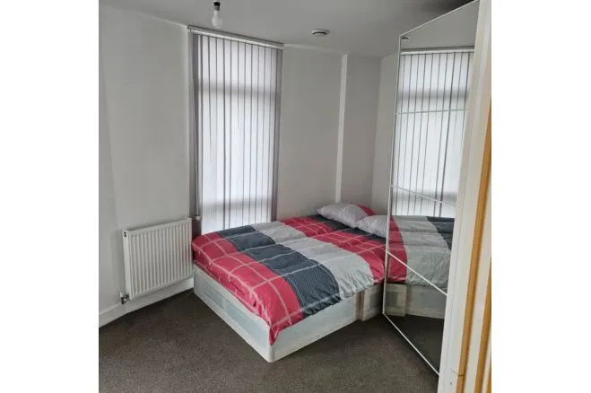 Pomfret Place, London, E14, photo 15