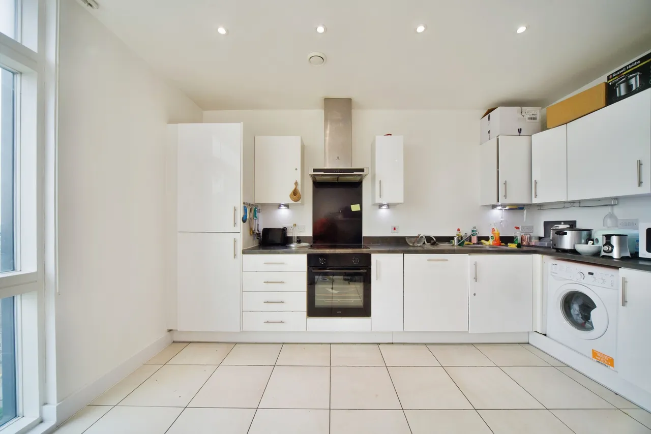 Pomfret Place, London, E14, photo 9