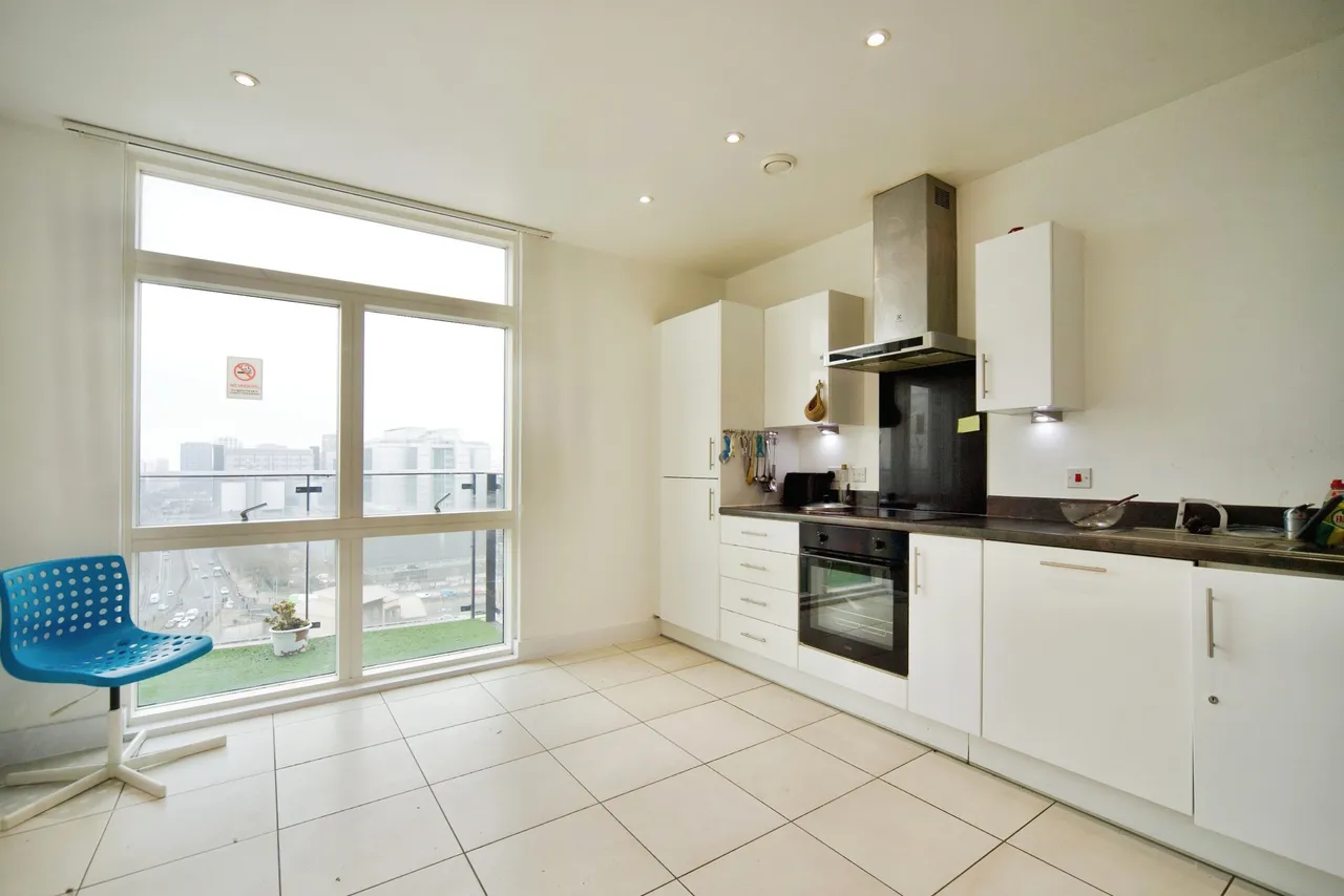 Pomfret Place, London, E14, photo 7