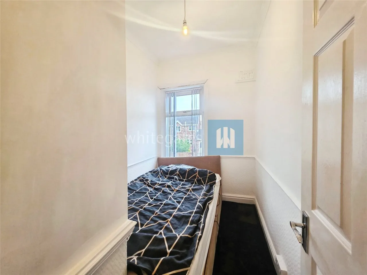 Longfield Road, Heckmondwike, WF16, photo 11
