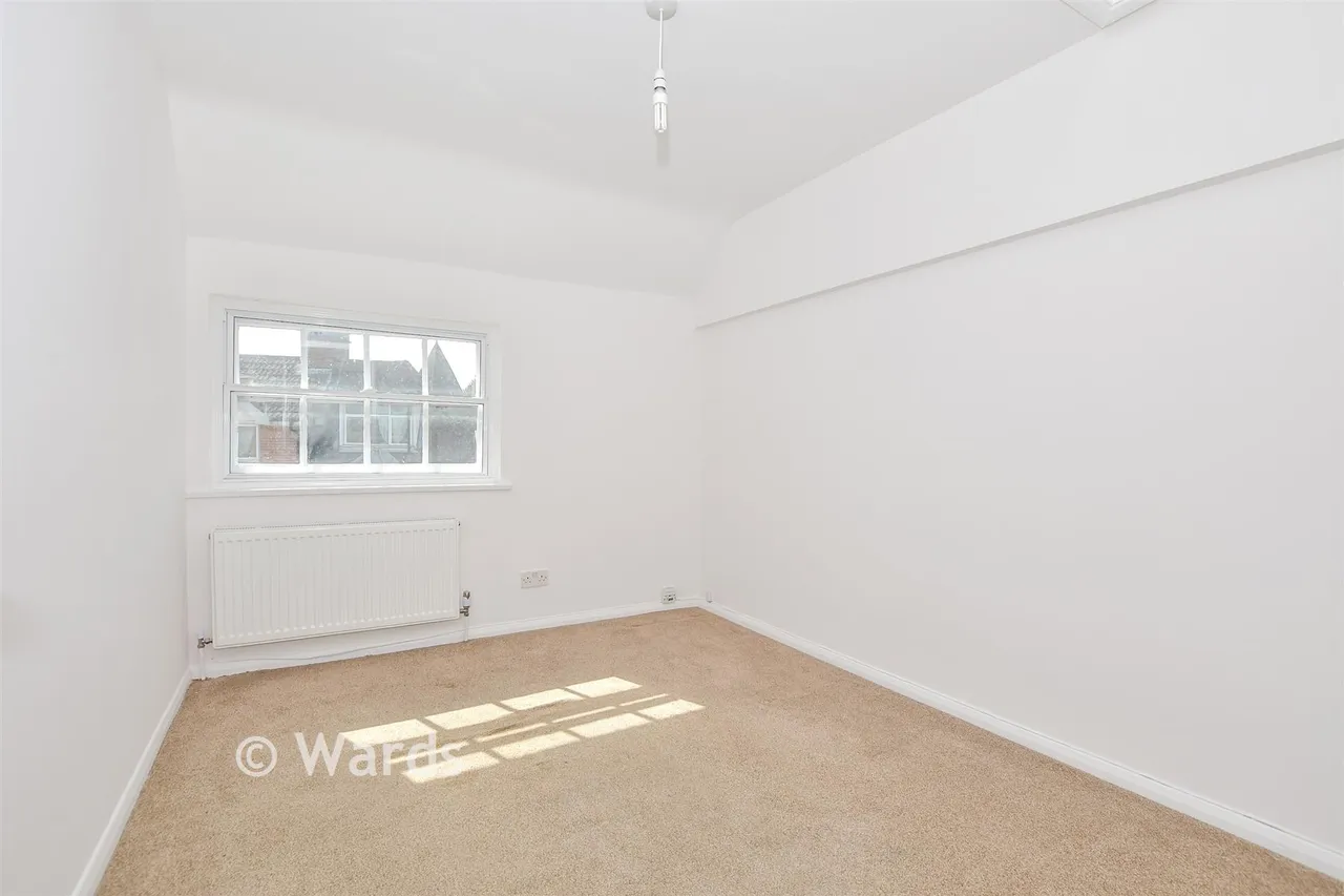 High Street, Hadlow, TN11, photo 8