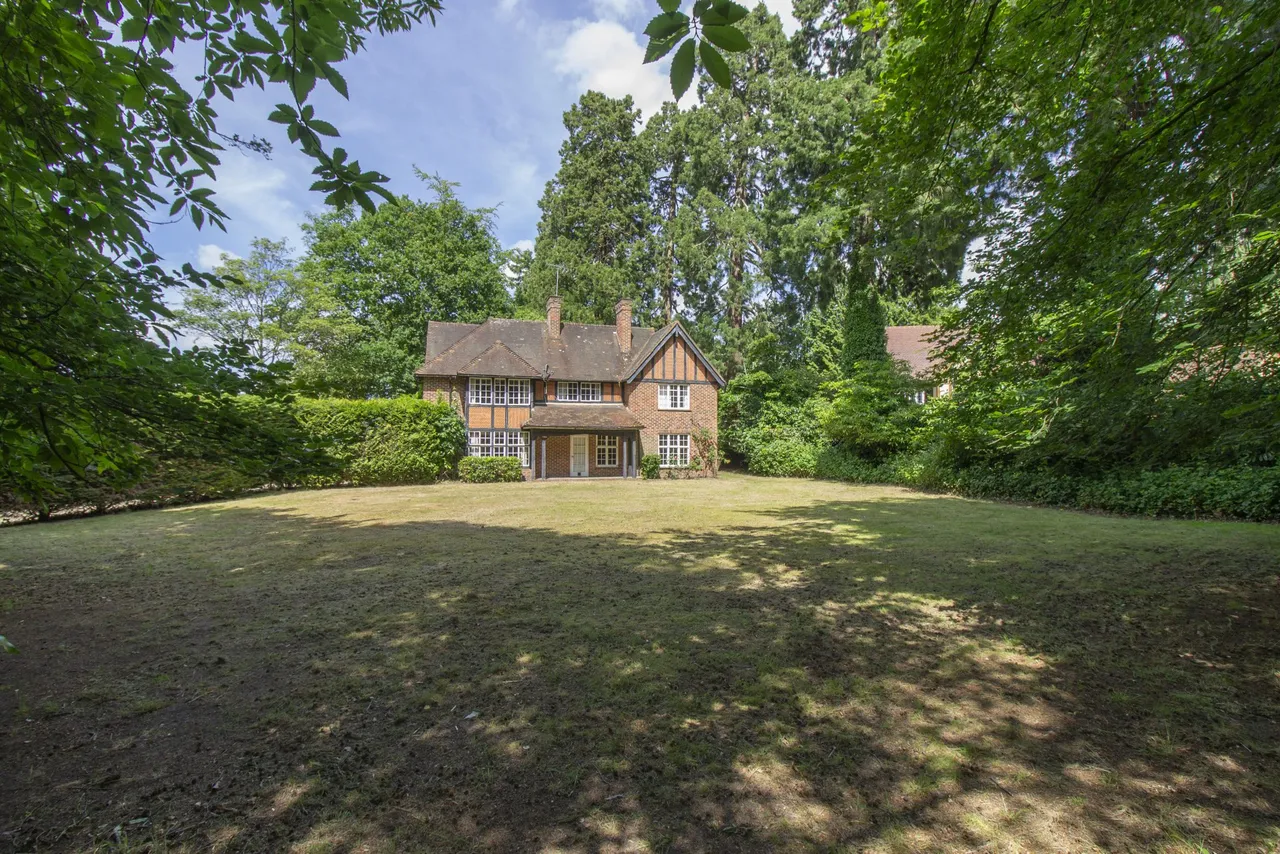 High Trees Stockton Avenue, Fleet, GU51 4NS, photo 23