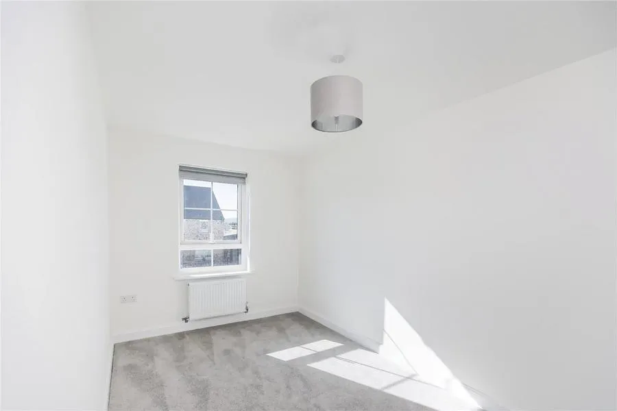 Spitfire Drive, Hailsham, BN27, photo 8