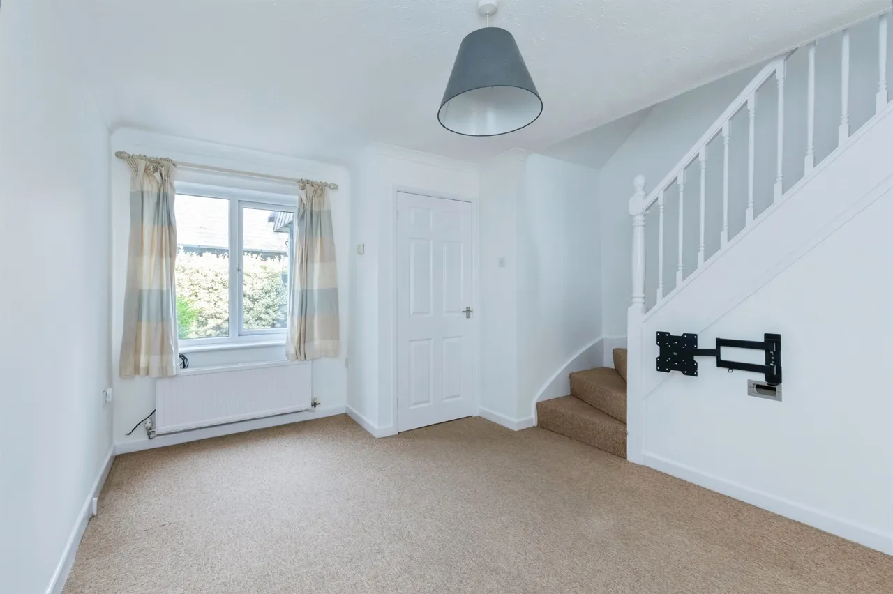 Waldren Close, Poole, BH15, photo 7