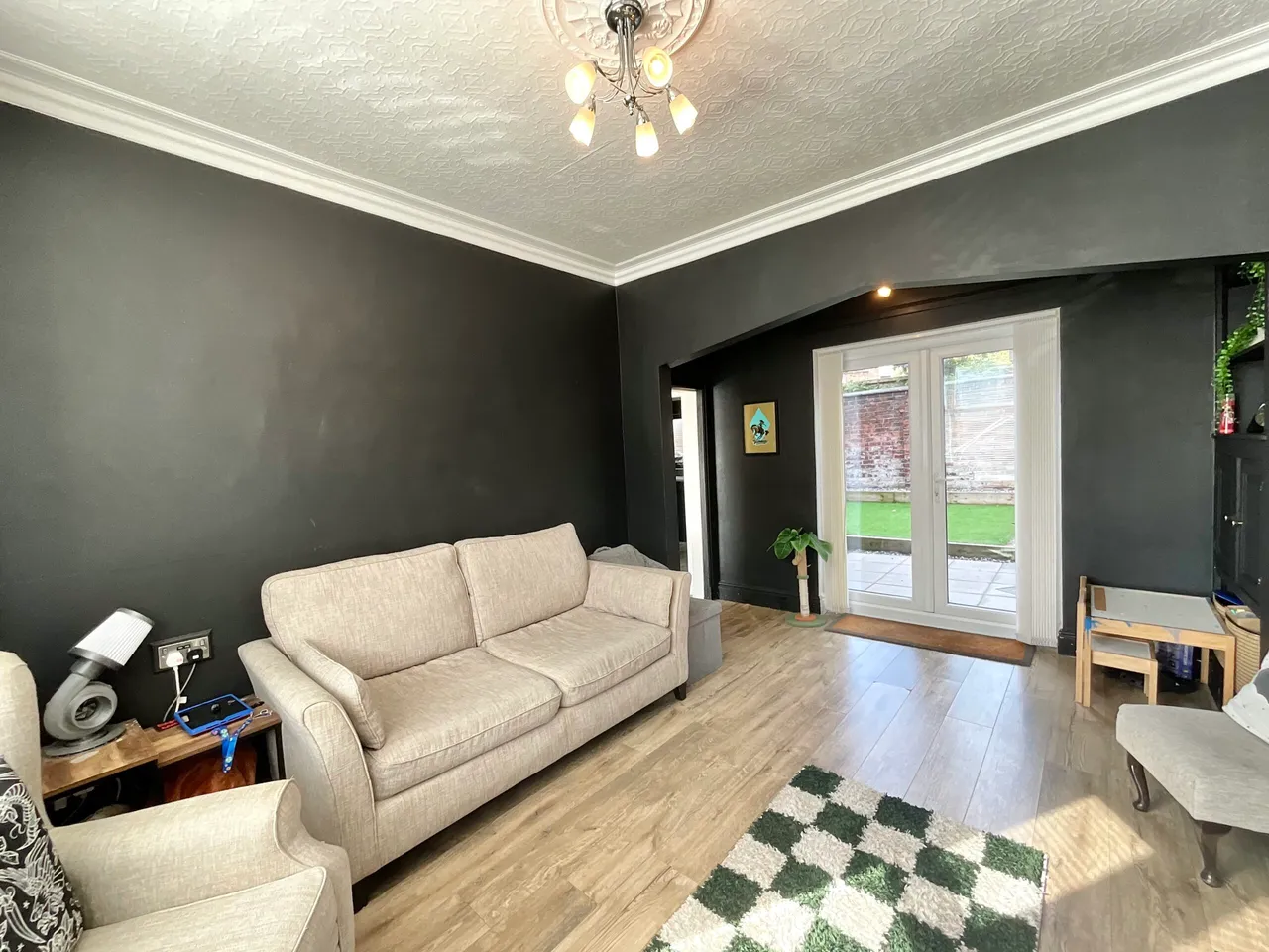 Coronation Street, Cheadle, ST10, photo 5
