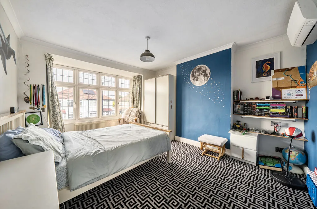 Thaxted Road, London, SE9, photo 10