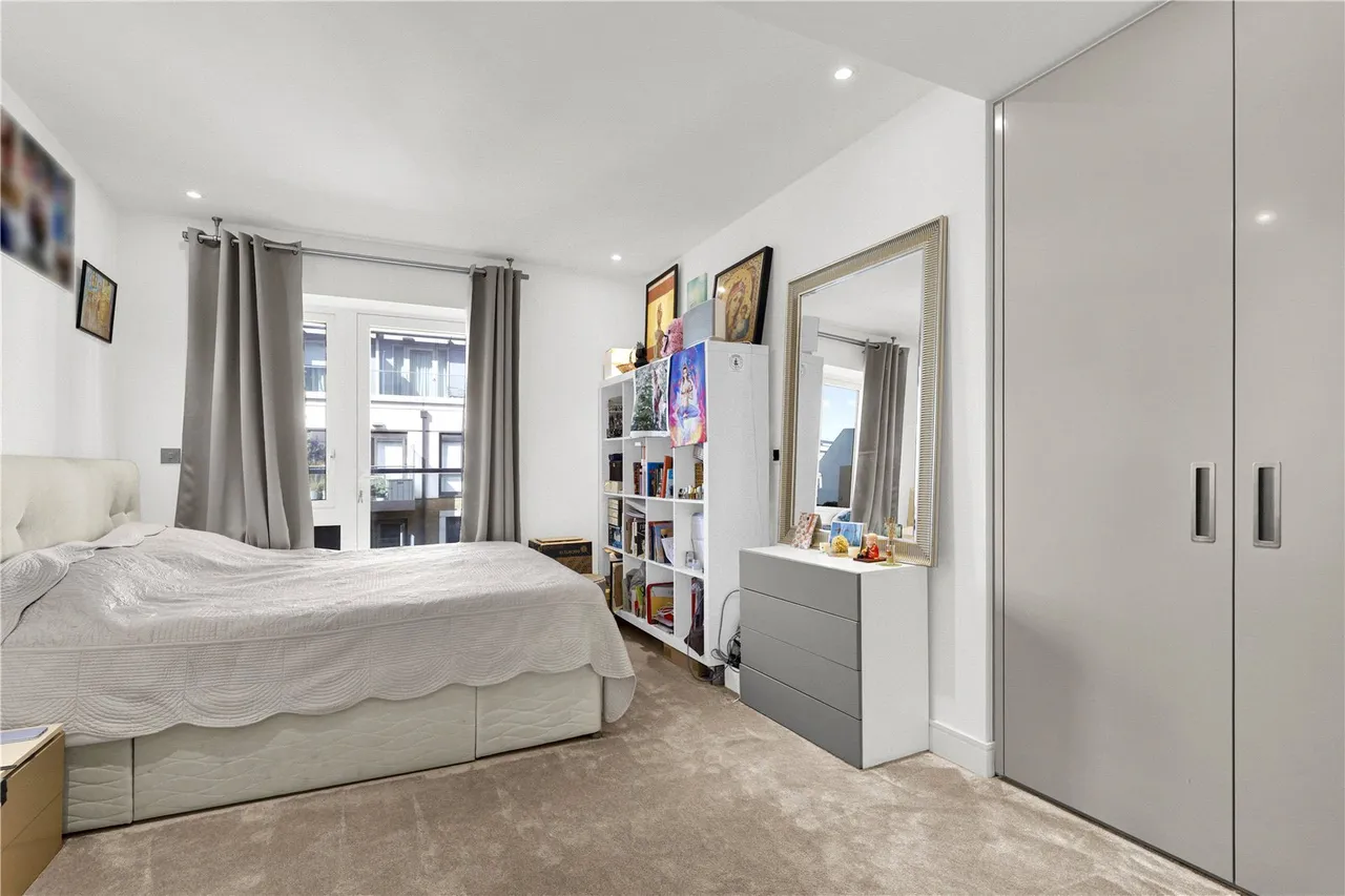 Distillery Road, Fulham Reach, W6, photo 10