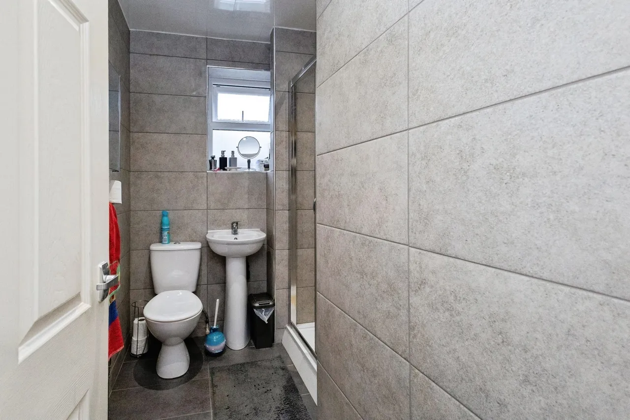 Smallshaw Lane, Ashton-under-Lyne, Greater Manchester, OL6, photo 14