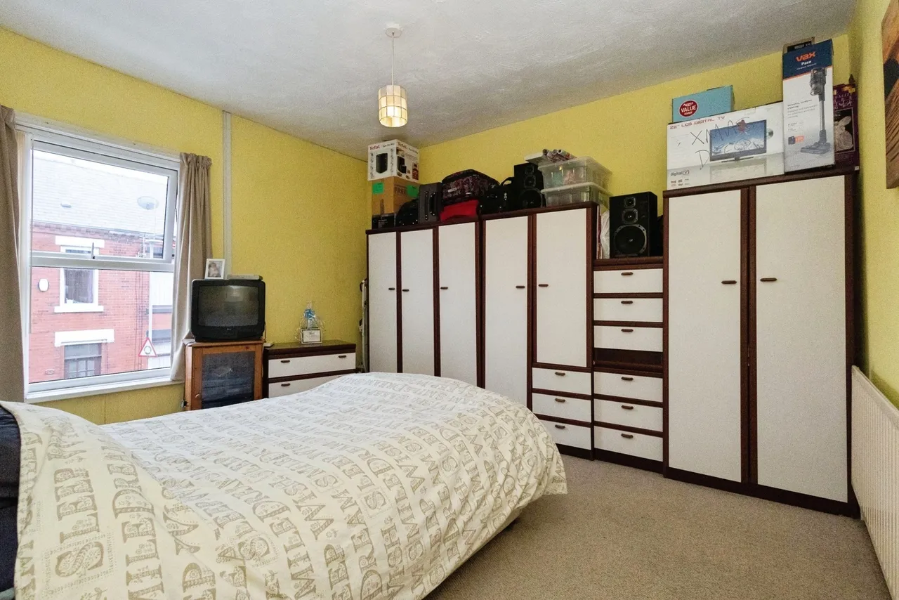 Smallshaw Lane, Ashton-under-Lyne, Greater Manchester, OL6, photo 10