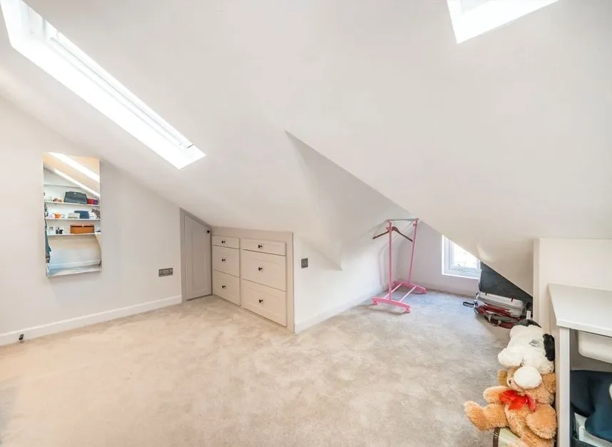 Bruce Road, Tooting, CR4, photo 14