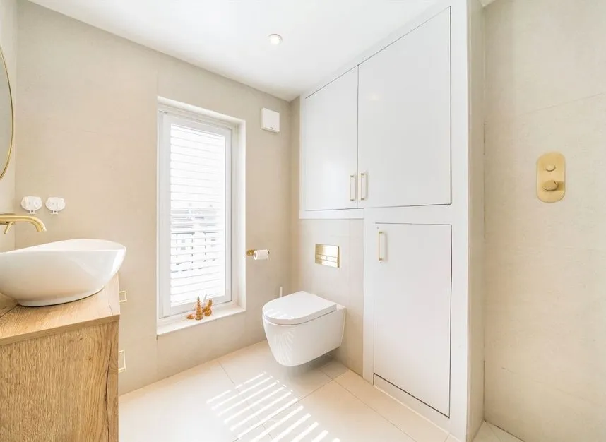 Bruce Road, Tooting, CR4, photo 11