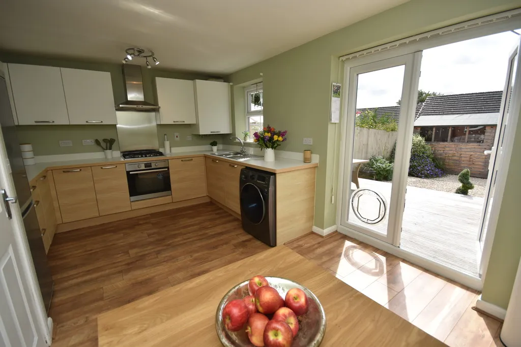 Greenfields Lane, Malpas, photo 8