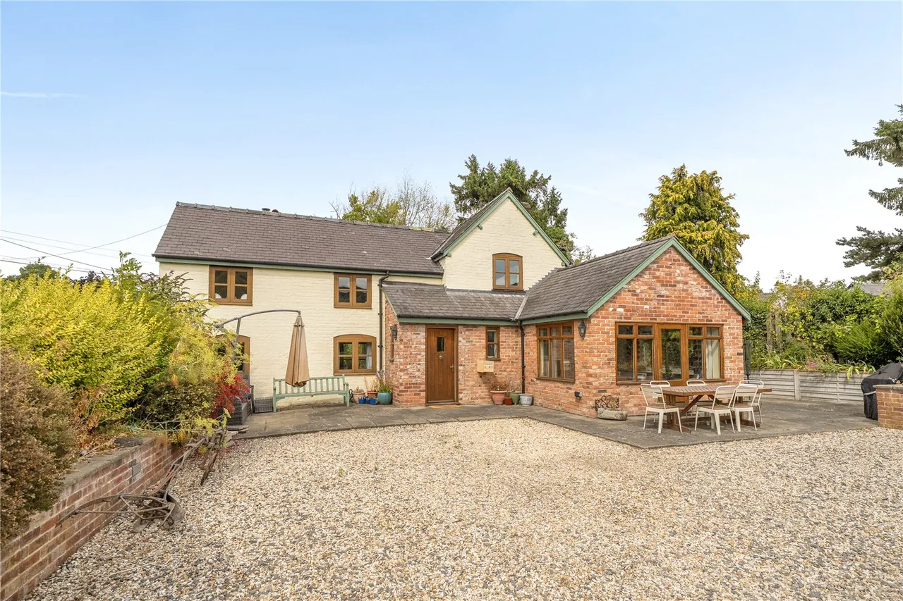 4 bed house for sale, Clunton, Craven Arms, SY7