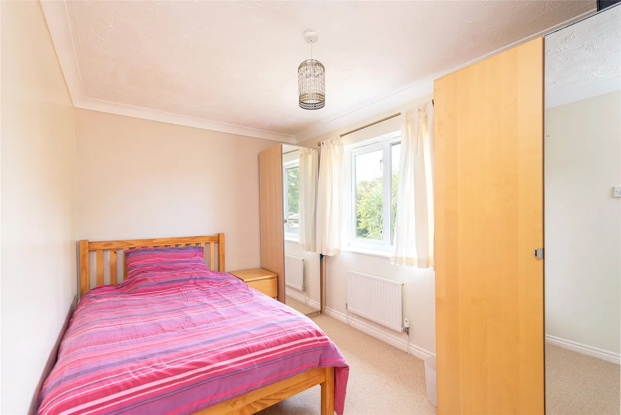 Creslow Way, Stone, HP17, photo 17