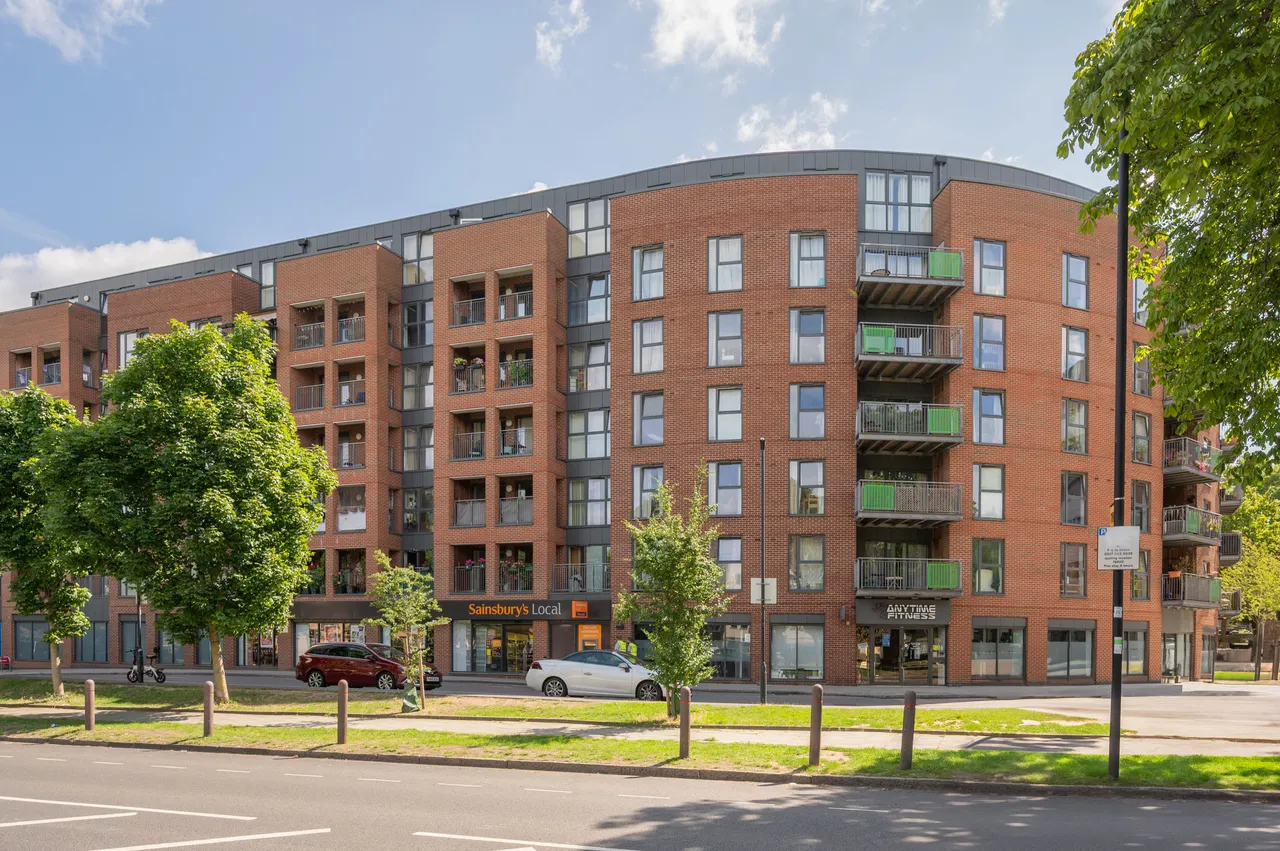 2 bed flat for sale — (40%) Flat 1, Eversley House, 7 Mullins Place, London