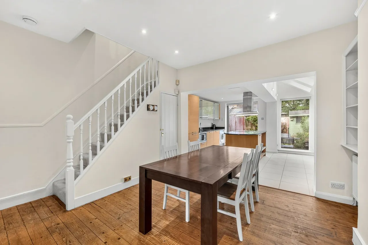 Trehern Road, London, SW14, photo 9