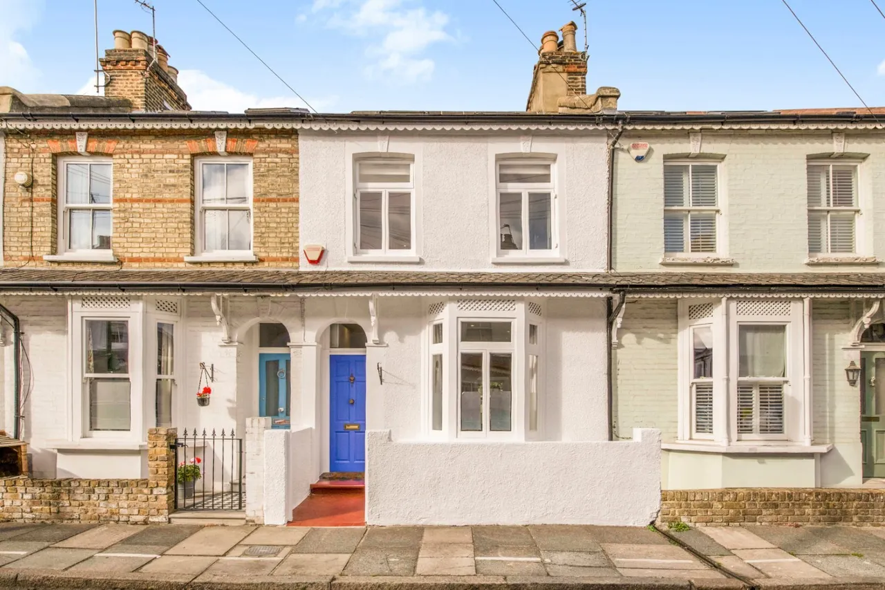3 bed house for sale, Trehern Road, London, SW14