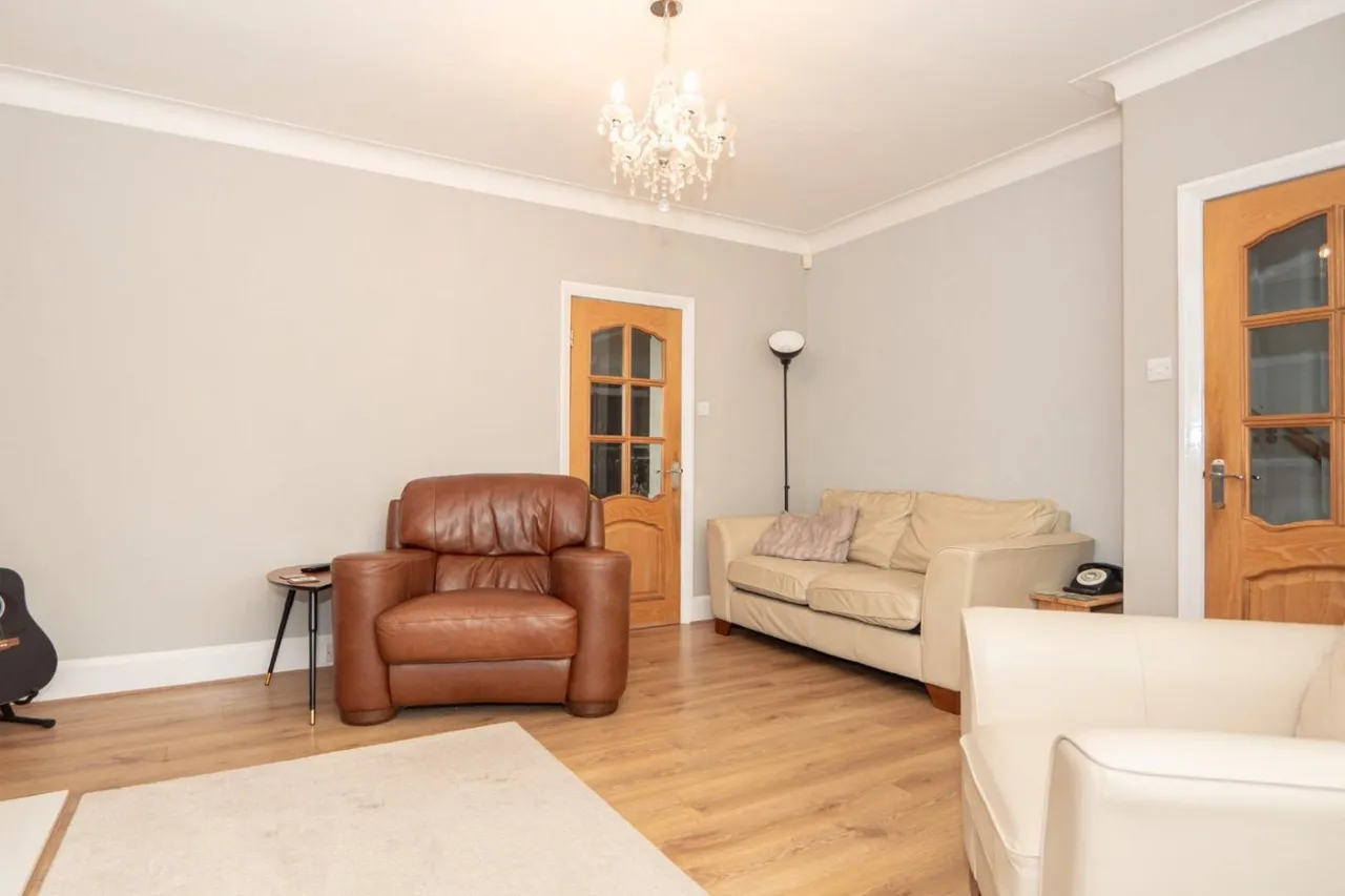 Butt Lane, Leeds, LS12, photo 5