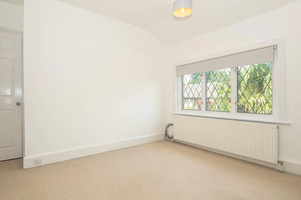 Butt Lane, Leeds, LS12, photo 11