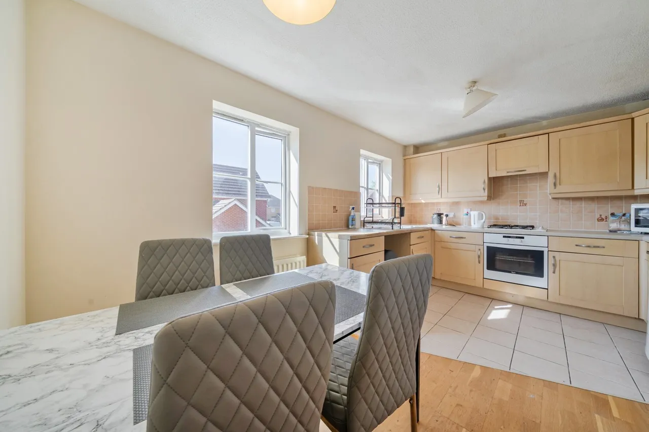 Battery Road, SE28, photo 3