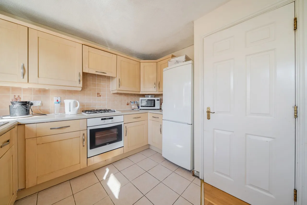 Battery Road, SE28, photo 14